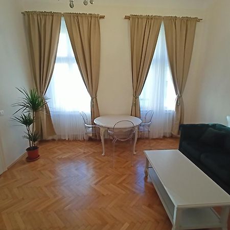 סיביו Garden Of Light Apartment מראה חיצוני תמונה
